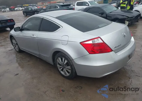 2010 Honda Accord 2.4 Lx-S z USA, uszkodzony, nr VIN 1HGCS1B31AA012272